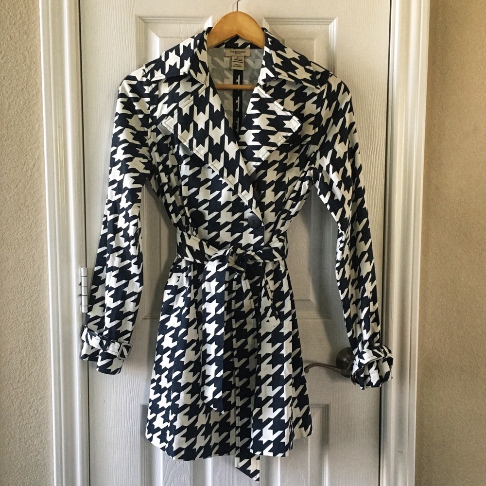 Vertigo Paris Houndstooth Trench Coat
